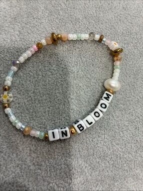 In Bloom Beaded Bracelet in White, Gold, Pink, Peach, Green